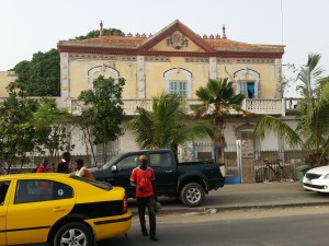 La plus connue école primaire au Sénégal/The most well known elementary school in Senegal