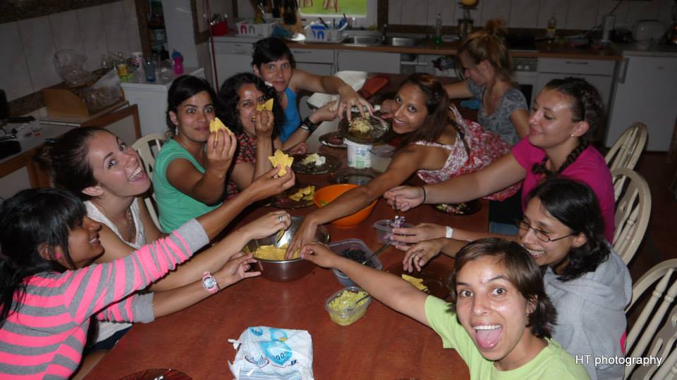 Oportunități [Opportunities]