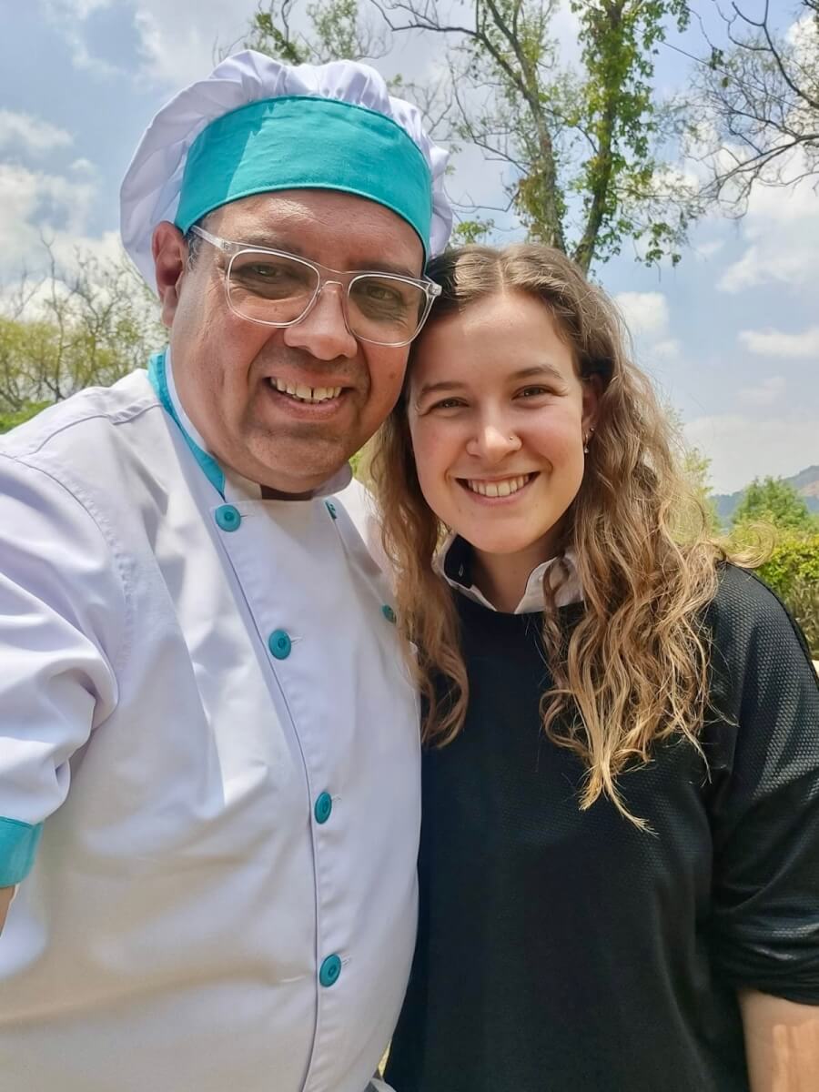 “No es adiós, es un nos vemos” – Versión en español