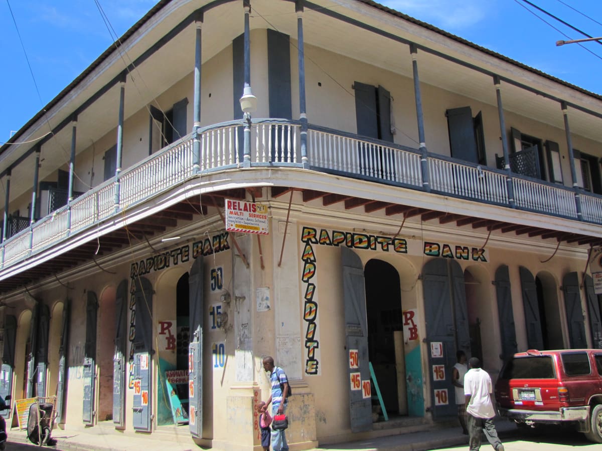 Gua Guas, Tap Taps, and Motos