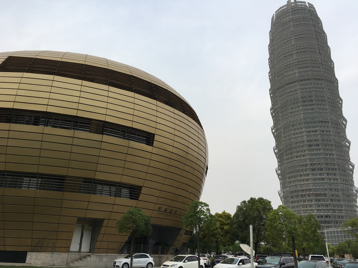 Corn skyscrapers and Pig brains: Hello Zhengzhou!