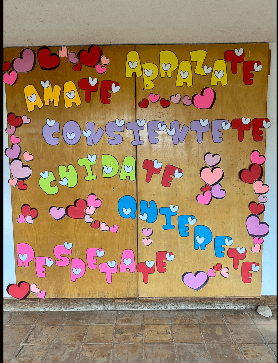 Pigs, Bracelets, and Learning Italian